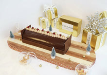 Load image into Gallery viewer, Bûche de Noël "Chocolate, Raspberry & Praliné"