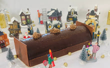 Load image into Gallery viewer, Bûche de Noël &quot;Chocolat Praliné&quot;
