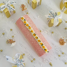 Load image into Gallery viewer, Bûche de Noël &quot;Fruitée&quot;
