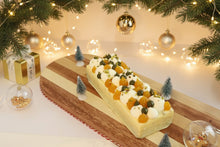 Load image into Gallery viewer, Bûche de Noël &quot;Fruitée&quot;

